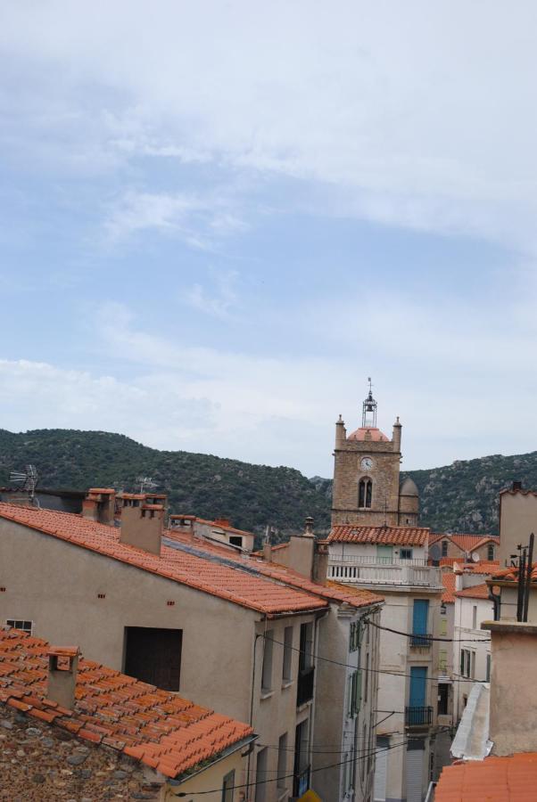 Agreable Maison De Village Avec Terrasse Vinca Экстерьер фото