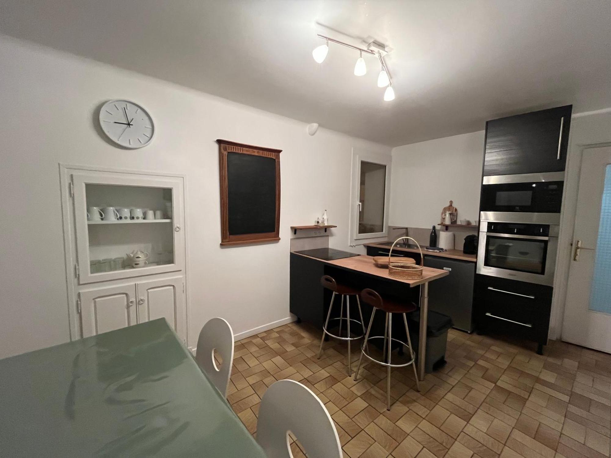 Agreable Maison De Village Avec Terrasse Vinca Экстерьер фото